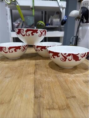 Ciroa Veluto Red Scroll Soup/Cereal Bowls 6 1/4” Set Of 4 *